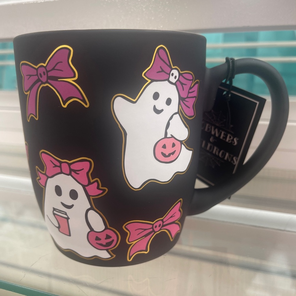 Halloween Pink Ghost Pink Bows Smooth Matte Soft Touch Coffee Mug NWT